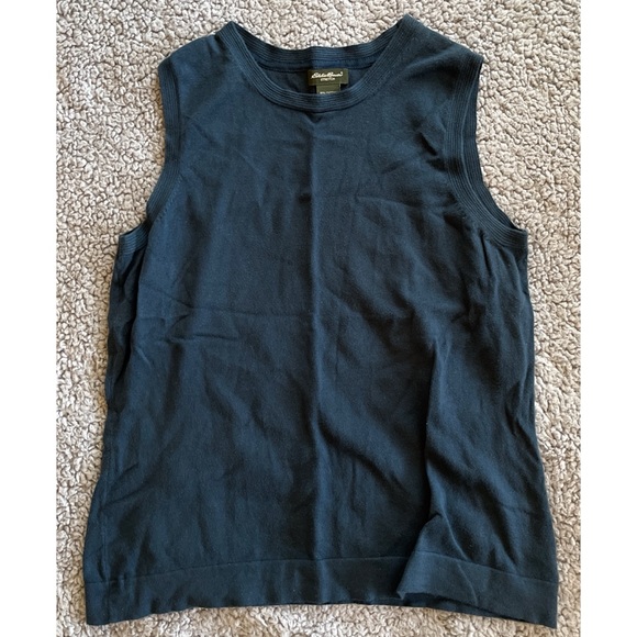 Eddie Bauer Large Navy Blue Sleeveless Top. - Picture 3 of 5